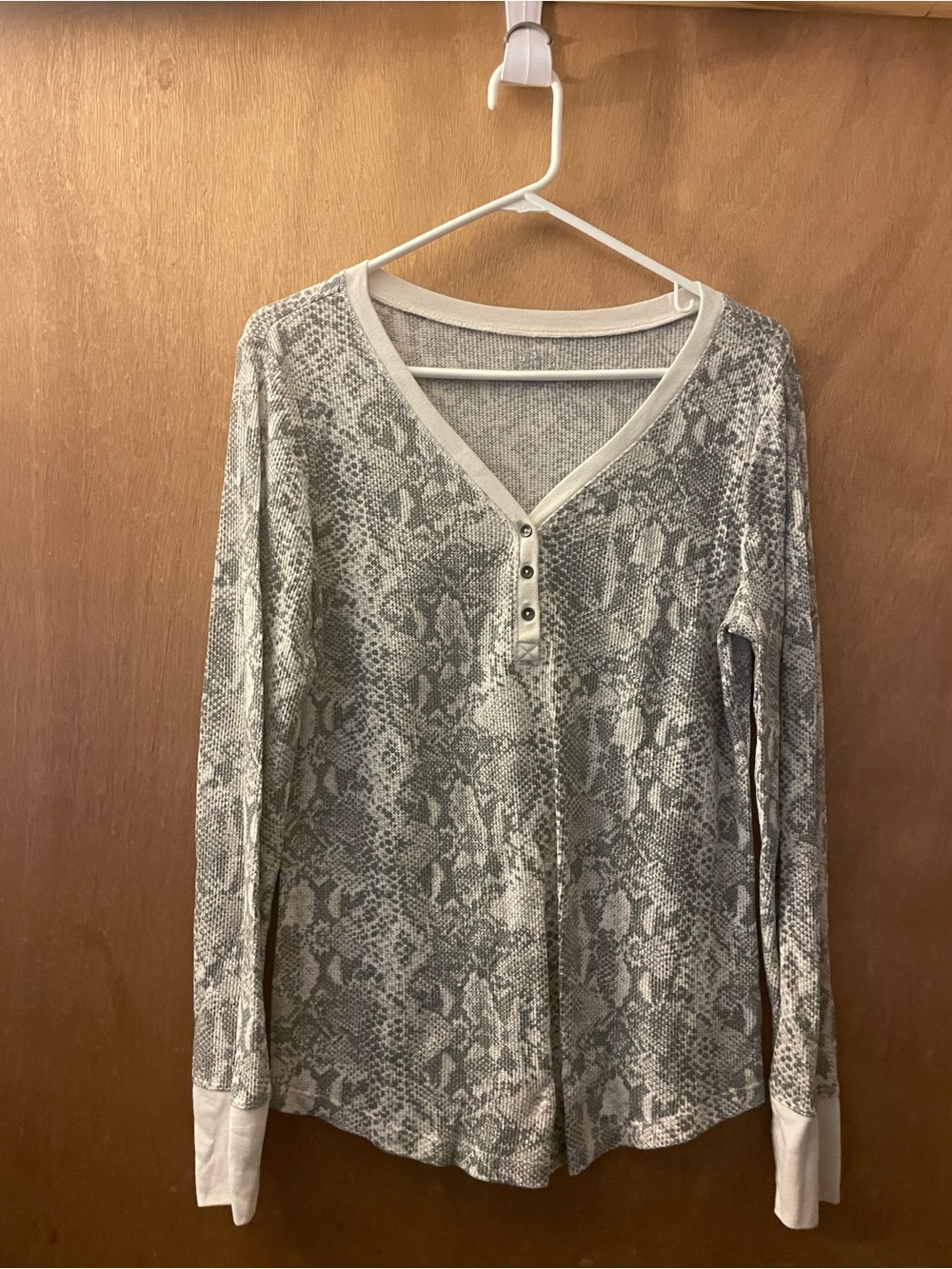 Time and Tru Gray Snake-Print Henley Long Sleeve Top